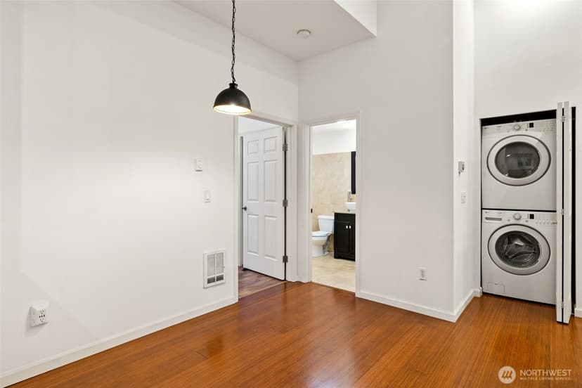 Property photo for 16125 Juanita Woodinville Way NE #604, Bothell photo 9