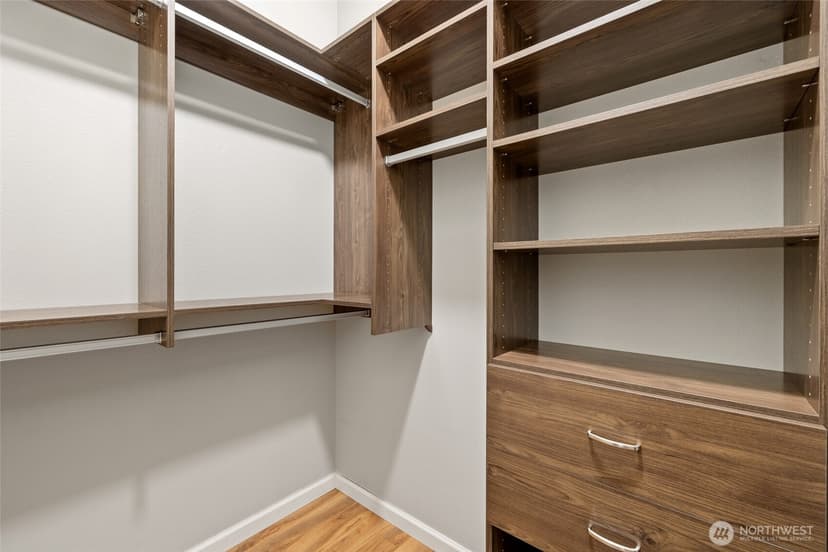 Property photo for 16125 Juanita Woodinville Way NE #604, Bothell photo 13