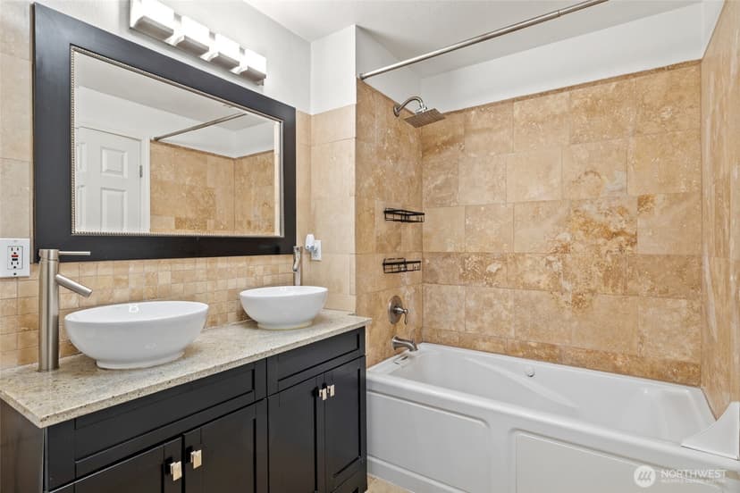 Property photo for 16125 Juanita Woodinville Way NE #604, Bothell photo 15