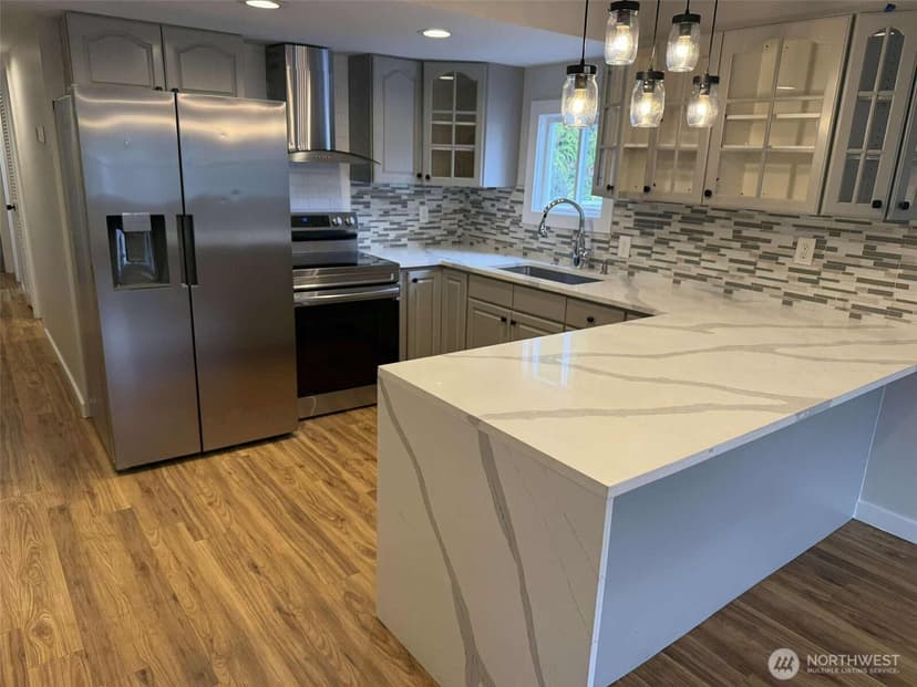 Property photo for 11510 E Riverside Drive #48, Bothell photo 6