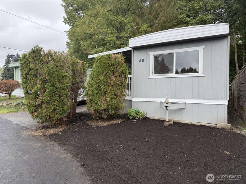 Property photo for 11510 E Riverside Drive #48, Bothell photo 21