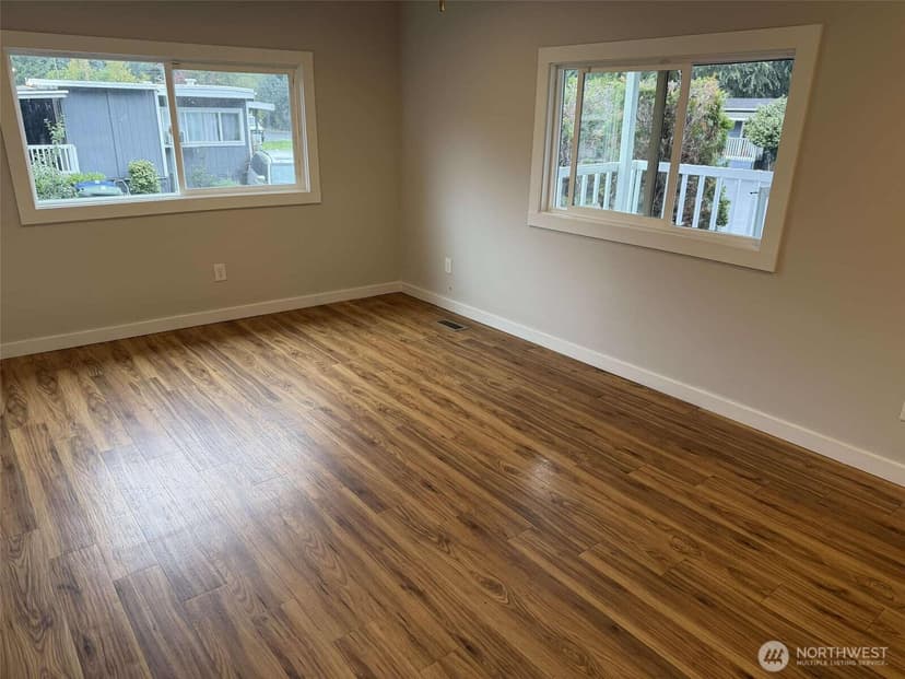 Property photo for 11510 E Riverside Drive #48, Bothell photo 10