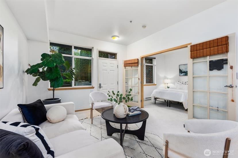Property photo for 812 5th Avenue N #105, Seattle photo 8