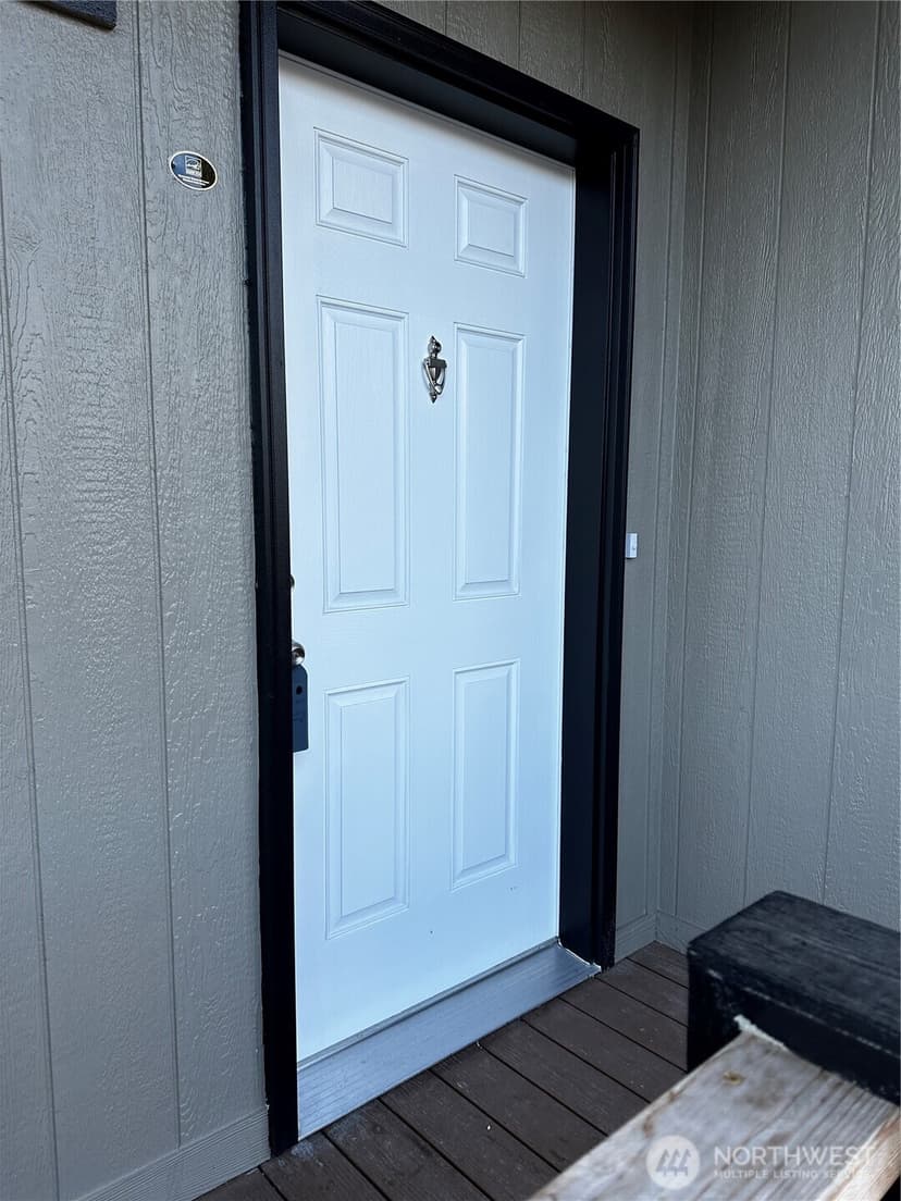 Property photo for 10302 LAKEVIEW Avenue SW #26, Lakewood photo 7