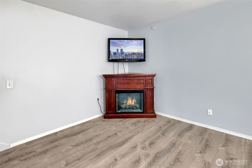 Property photo for 12240 SE 60th Street #41, Bellevue photo 10