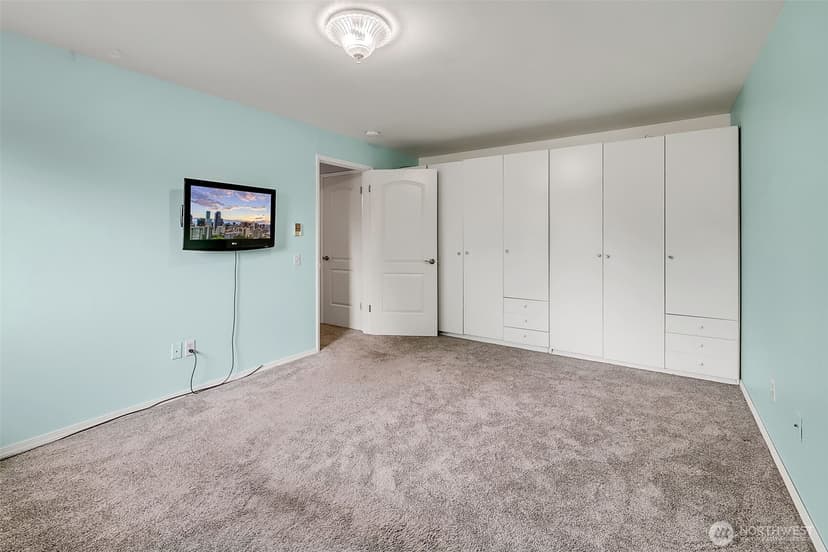 Property photo for 12240 SE 60th Street #41, Bellevue photo 15