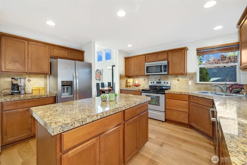 Property photo for 16012 2nd Place NE, Duvall photo 7