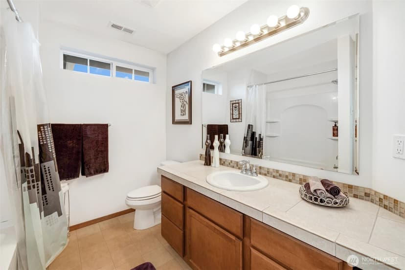 Property photo for 16012 2nd Place NE, Duvall photo 19