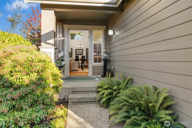 Property photo for 16012 2nd Place NE, Duvall photo 2