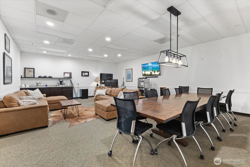 Property photo for 18824 Smokey Point Boulevard, Arlington photo 33