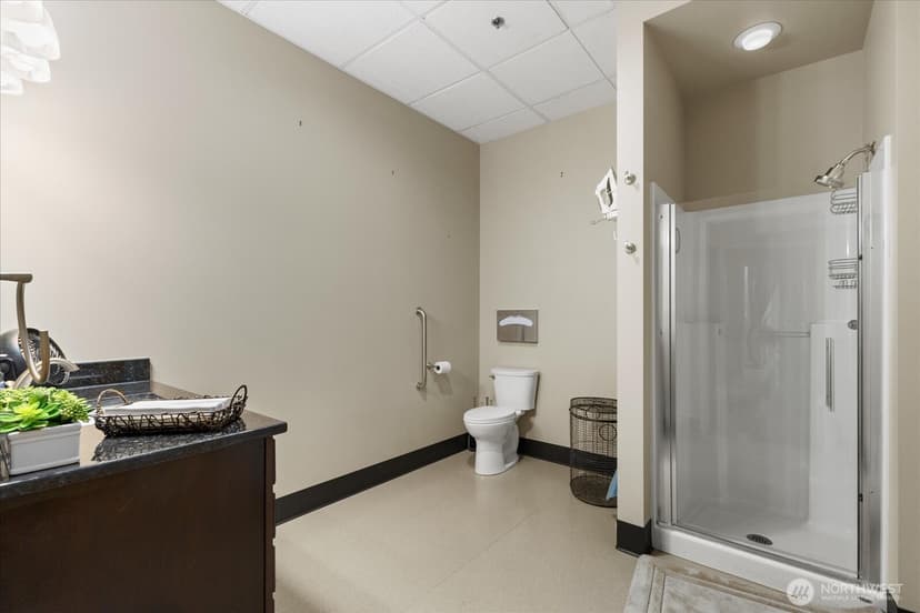 Property photo for 18824 Smokey Point Boulevard, Arlington photo 31