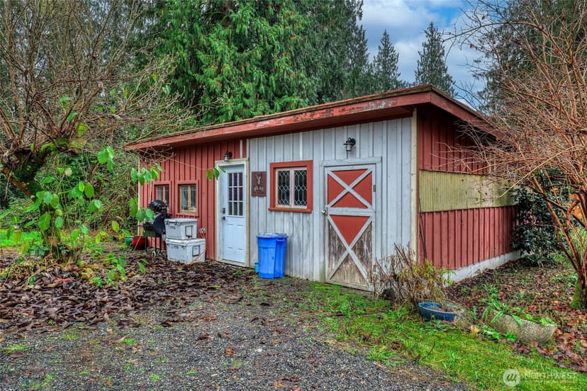 Property photo for 13615 57th Avenue NE, Marysville photo 22