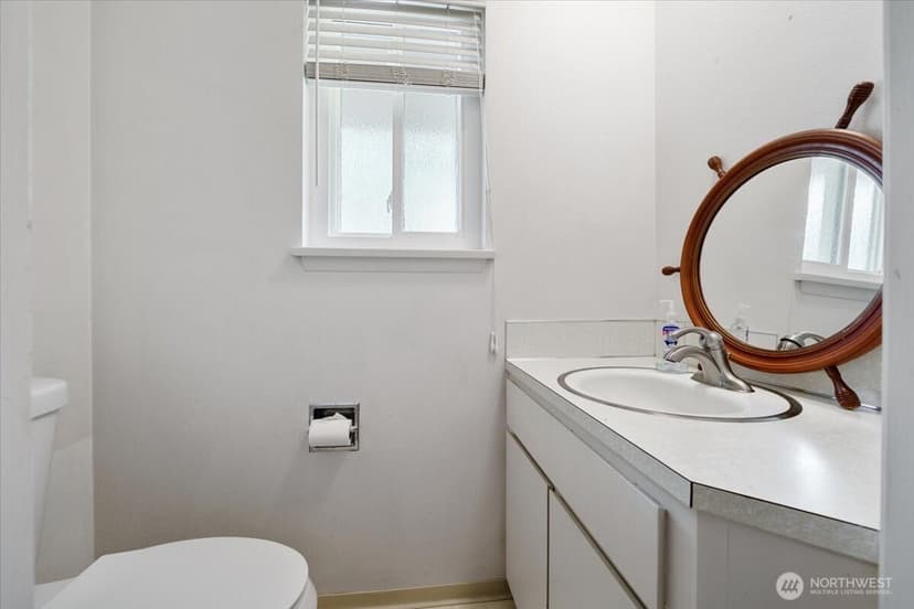 Property photo for 12316 Rebecca Drive SW, Lakewood photo 33