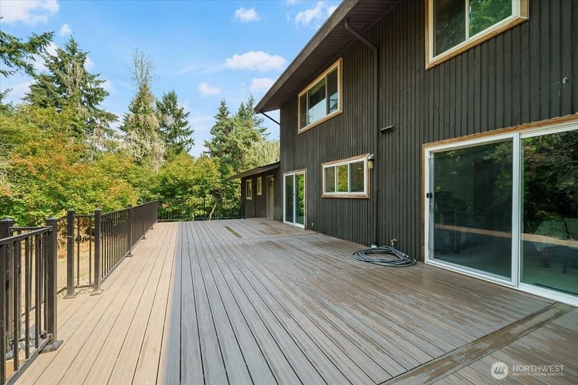 Property photo for 12316 Rebecca Drive SW, Lakewood photo 36