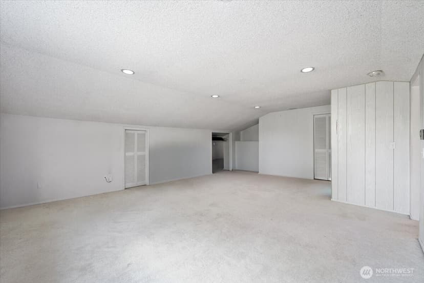 Property photo for 12316 Rebecca Drive SW, Lakewood photo 31