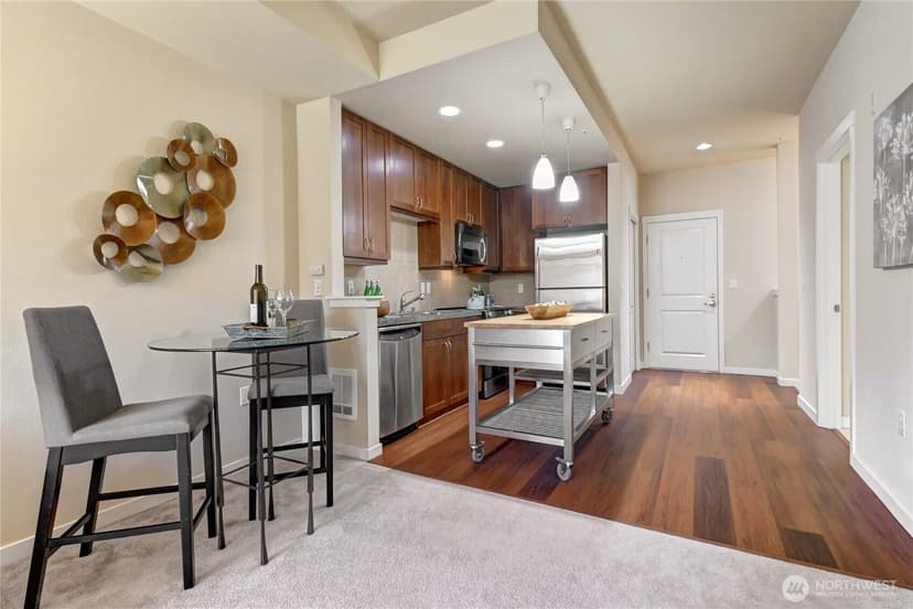 Property photo for 16141 Cleveland Street #417, Redmond photo 5