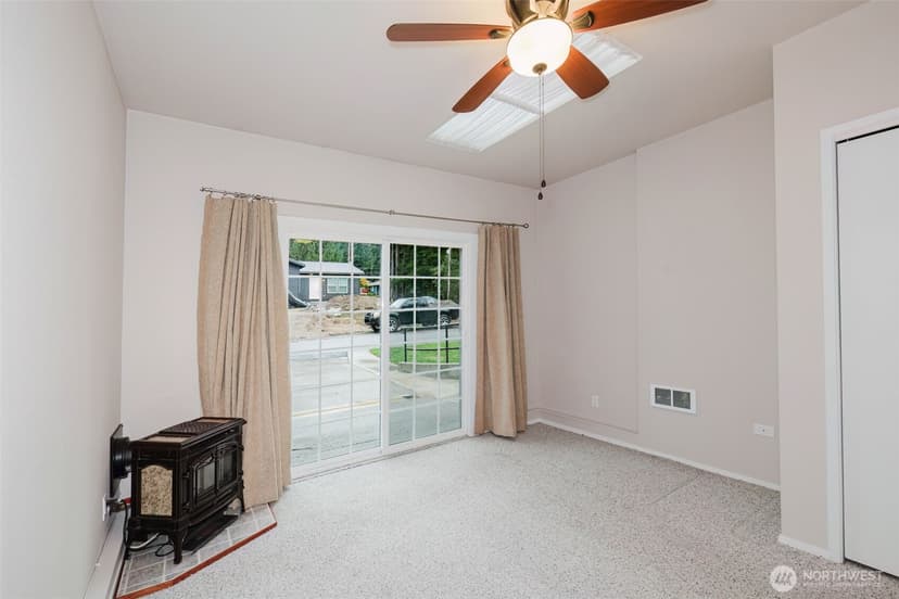 Property photo for 7600 Sandy Way NE, Poulsbo photo 19