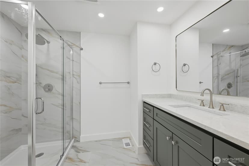 Property photo for 19920 67th Avenue NE #40, Arlington photo 21
