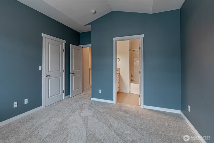 Property photo for 2168 Yakima Court, Tacoma photo 13