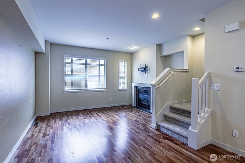 Property photo for 2168 Yakima Court, Tacoma photo 5