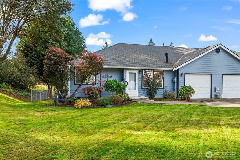 Property photo for 3330 18th Street Pl SW, Puyallup photo 2
