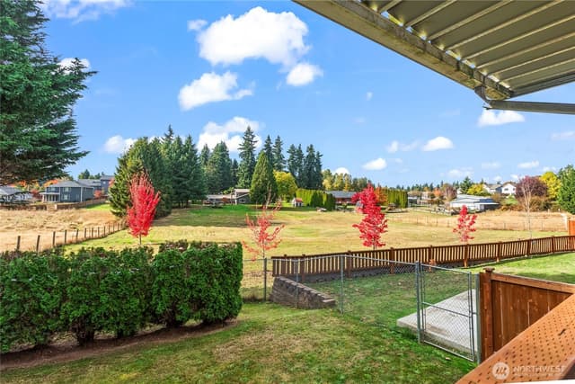 Property photo for 3330 18th Street Pl SW, Puyallup photo 4