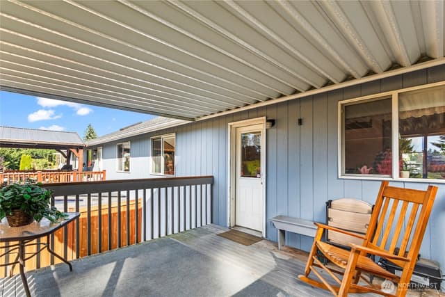 Property photo for 3330 18th Street Pl SW, Puyallup photo 5