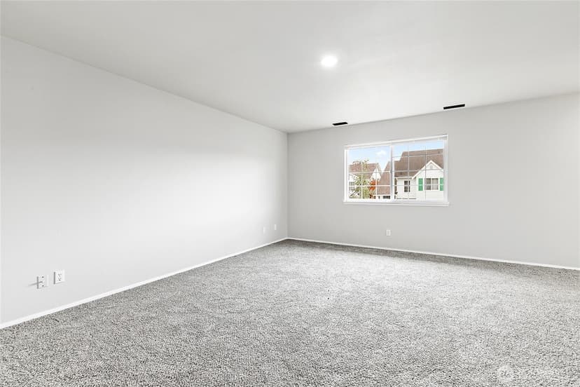 Property photo for 5204 79th Street W, Lakewood photo 23