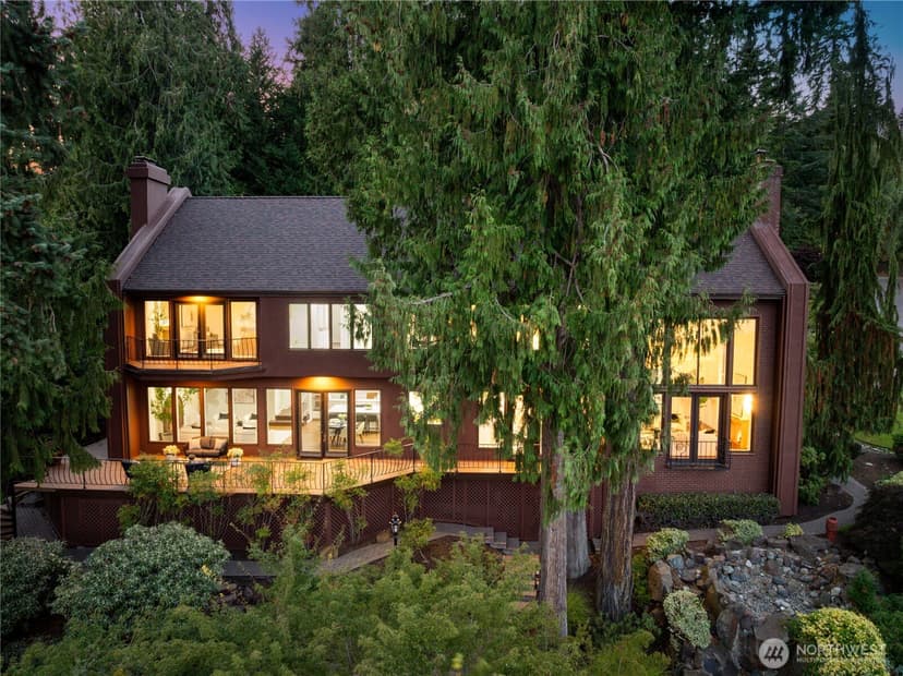 Property photo for 10939 84th Place NE, Kirkland photo 35
