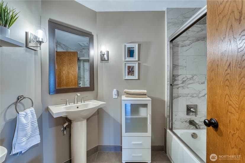 Property photo for 507 N 3rd Street #101, Tacoma photo 29