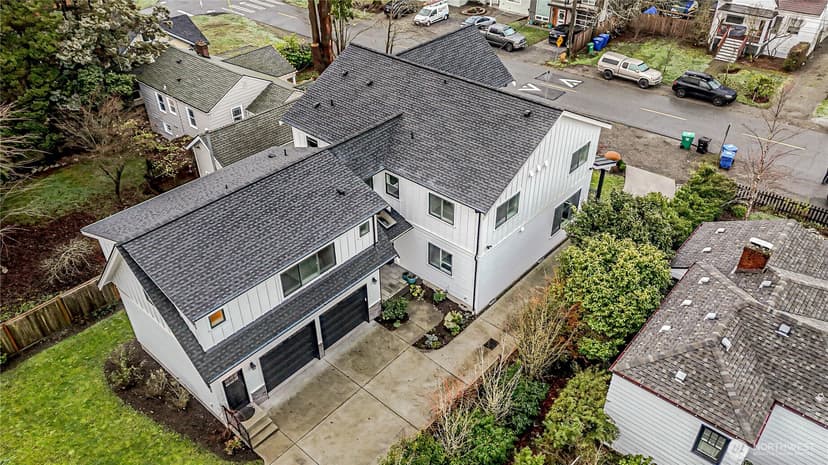 Property photo for 11014 DAYTON Avenue N, Seattle photo 35
