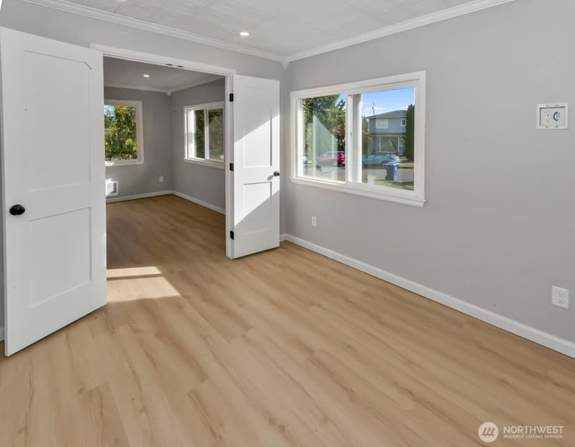 Property photo for 419 S 58th Street, Tacoma photo 9