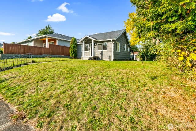 Property photo for 419 S 58th Street, Tacoma photo 2
