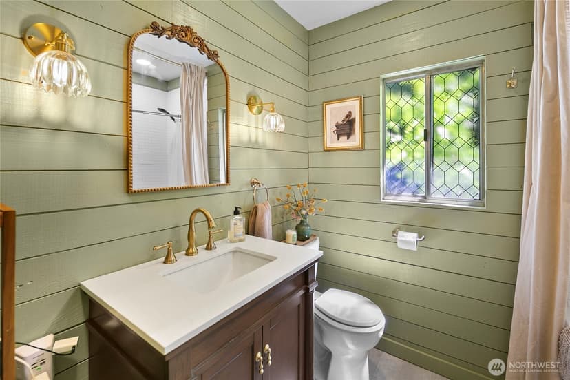 Property photo for 16832 McIntyre Road SW, Vashon photo 16