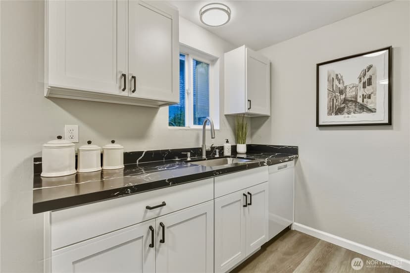 Property photo for 1860 Central Place S #G73, Kent photo 19
