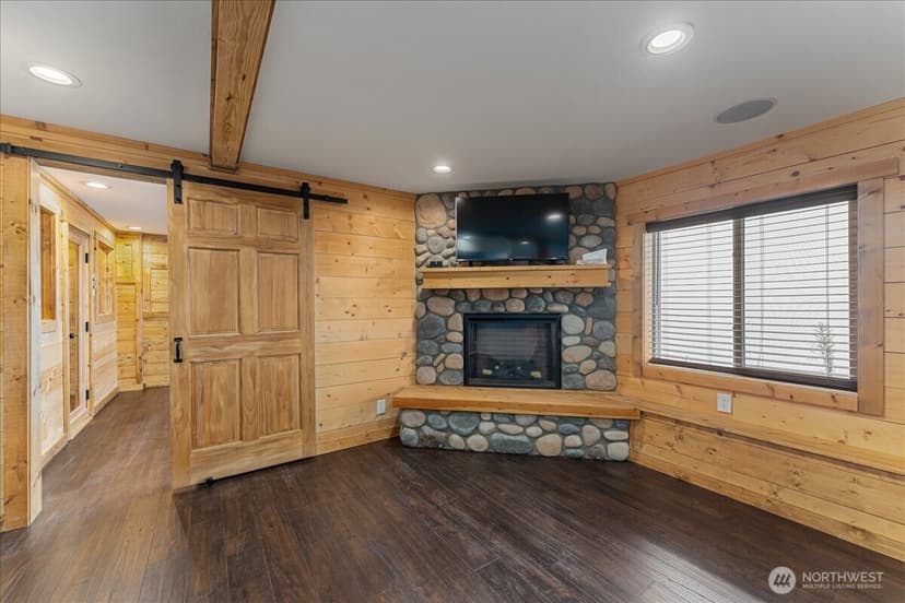 Property photo for 17357 N Shore Drive, Leavenworth photo 31