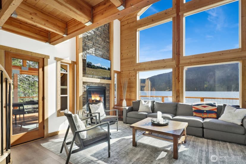 Property photo for 17357 N Shore Drive, Leavenworth photo 4
