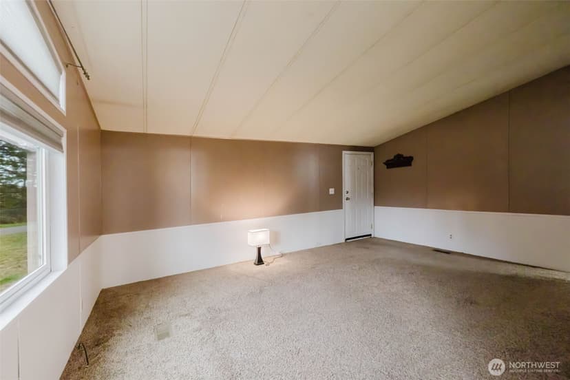 Property photo for 3371 SE Bielmeier Road #33, Port Orchard photo 11