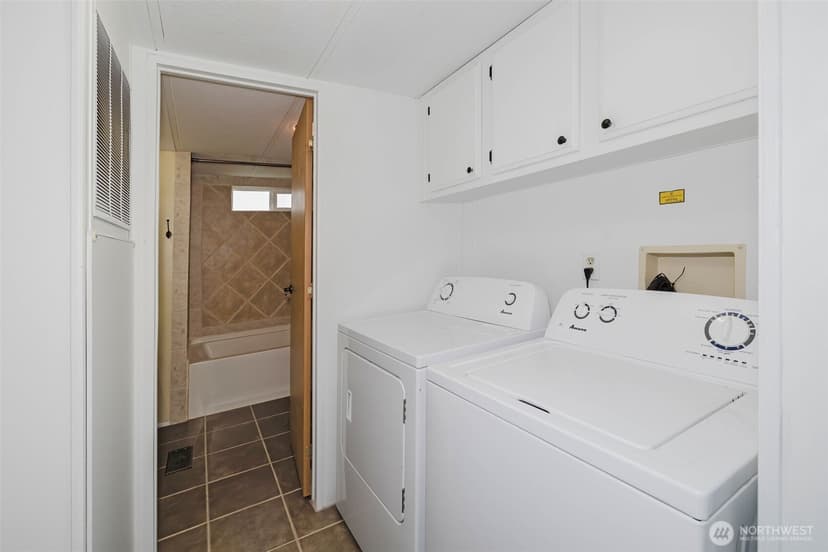 Property photo for 3371 SE Bielmeier Road #33, Port Orchard photo 23