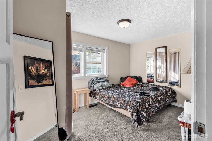 Property photo for 2716 NE 5th Place, Renton photo 10