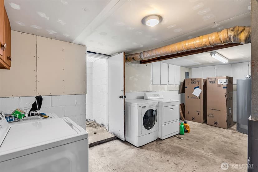 Property photo for 2716 NE 5th Place, Renton photo 19