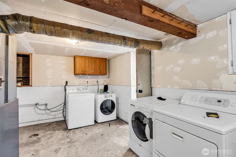 Property photo for 2716 NE 5th Place, Renton photo 18