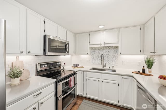 Property photo for 4081 224th Lane SE #210, Issaquah