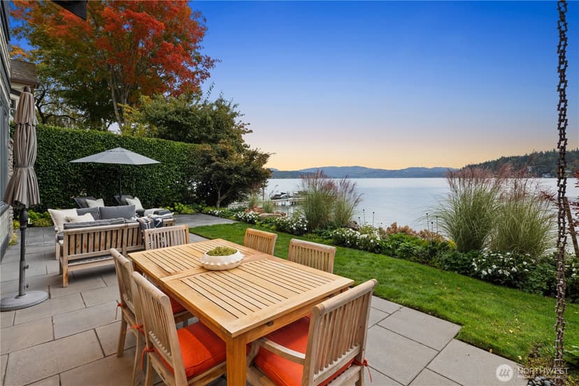 Property photo for 3123 E Lake Sammamish Parkway NE, Sammamish photo 17