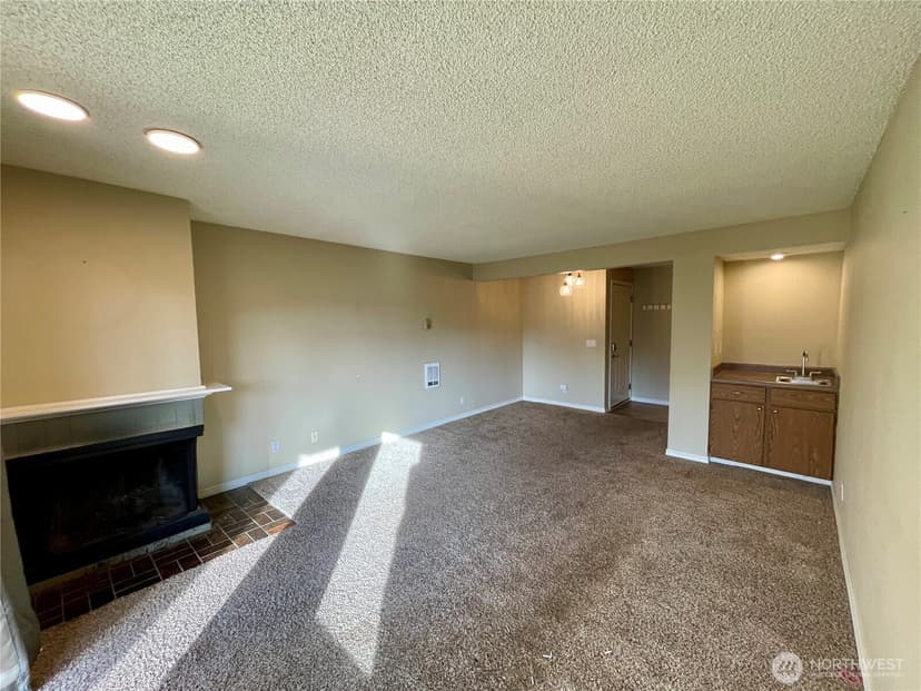 Property photo for 1765 W Sunn Fjord Lane #C37, Bremerton photo 22
