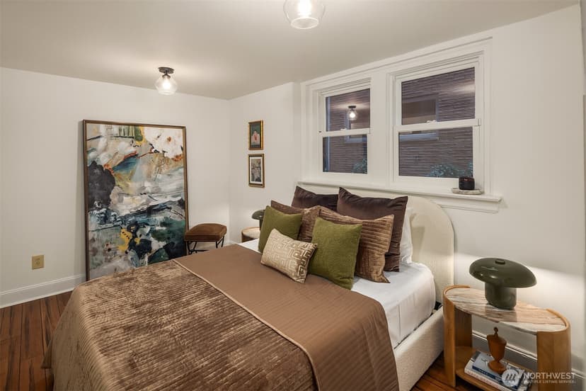 Property photo for 1112 Broadway E #102, Seattle photo 7