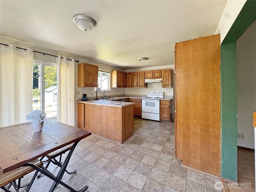 Property photo for 1829 E Morton Street, Tacoma photo 6