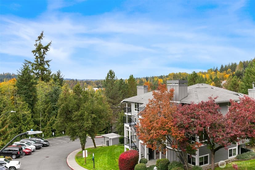 Property photo for 12023 NE 204th Place #E303, Bothell photo 22