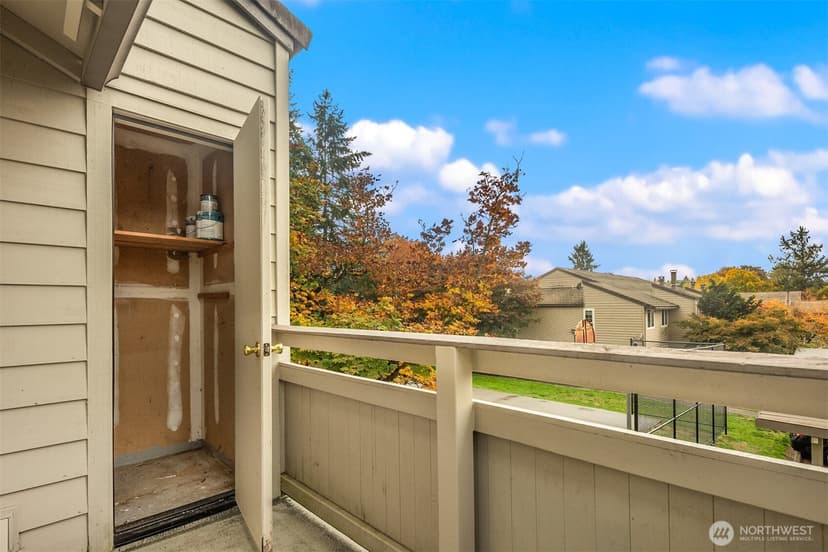 Property photo for 14200 NE 171st Street #D202, Woodinville photo 25