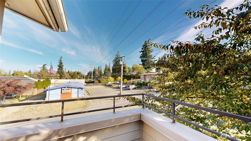 Property photo for 3233 NE 12th Street #301, Renton photo 9